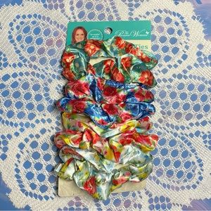 The Pioneer Woman 8 pack Scrunchies NIP
